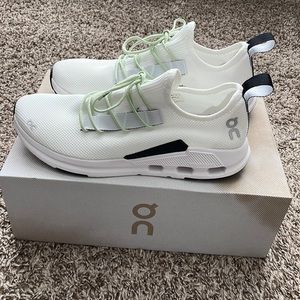 On Cloud Running | Cloudeasy | Women’s 9.5